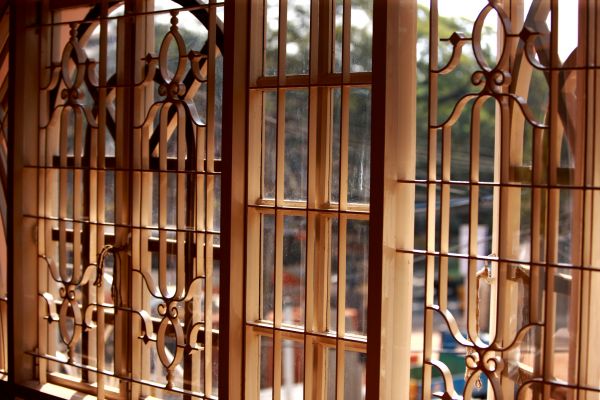 Metal Window Repair in Bloomington