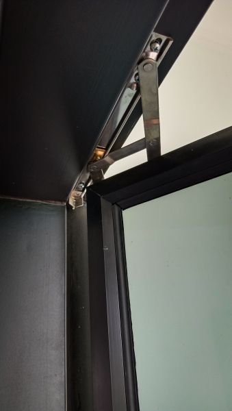Pivot Window Replacement in Bloomington